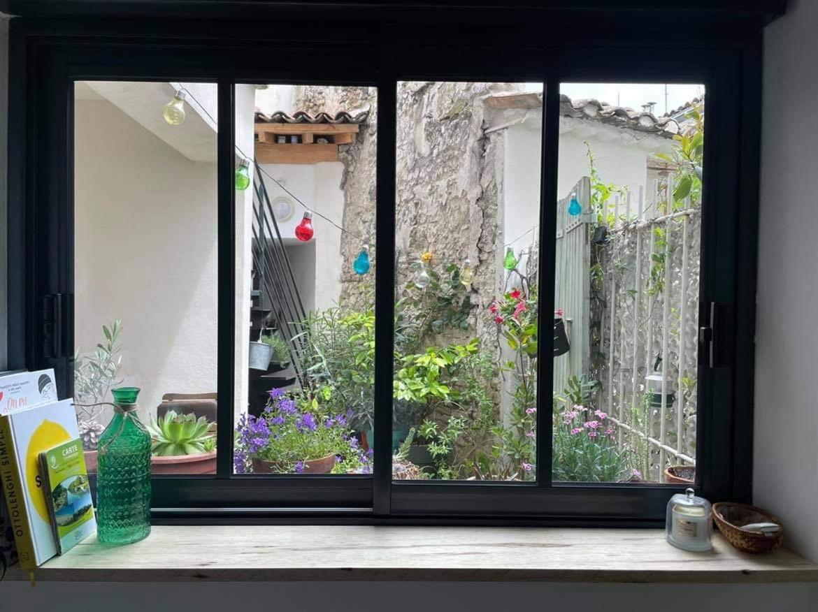 Appartement Au Centre De La Venise Provencale LʼIsle-sur-la-Sorgue المظهر الخارجي الصورة