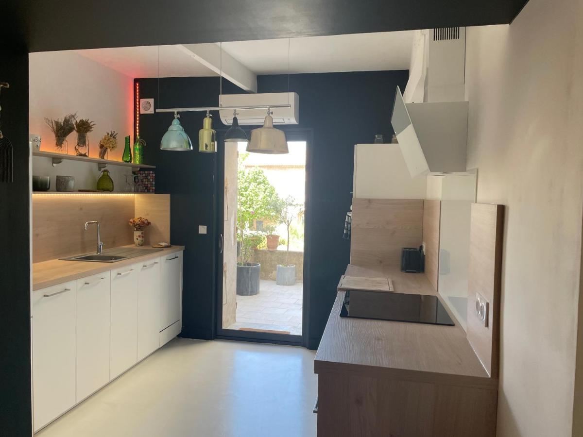 Appartement Au Centre De La Venise Provencale LʼIsle-sur-la-Sorgue المظهر الخارجي الصورة